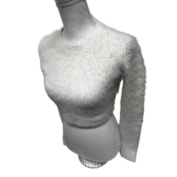 Zara Ivory Eyelash Faux Fur Cropped Knit Sweater Top Small Stretch - Picture 2 of 6